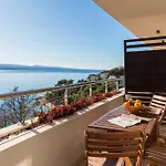 Jolara With Heated Pool